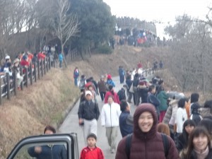 ⑪　参拝者②