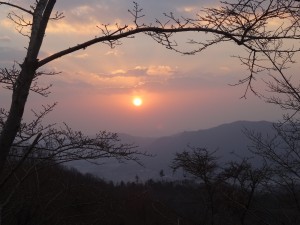 ⑬　日の出